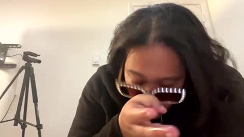 camzxoxox online show from March 8, 2025, 4:45 am