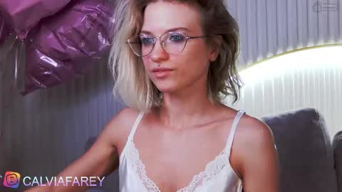 Snapshot of calvia_farey chatting on March 11, 2026, 10:21 am calvia_farey online show from March 11, 2026, 10:21 am
