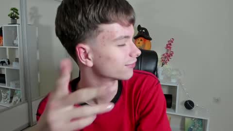 Hey I am Calvin  online show from January 12, 2025, 7:10 pm