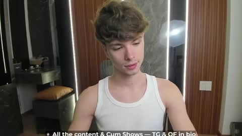 Hey I am Calvin  online show from April 20, 2026, 12:52 pm