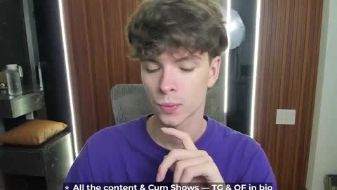 Hey I am Calvin  online show from April 22, 2026, 5:47 pm