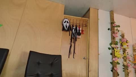 Calvin Sousa online show from December 4, 2025, 7:33 pm