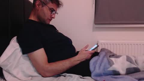 Calvinjohnlad online show from December 4, 2024, 8:07 pm