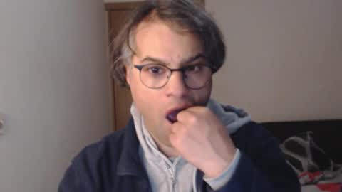 Snapshot of calvinjohnlad chatting on January 14, 2026, 7:19 pm Calvinjohnlad online show from January 14, 2026, 7:19 pm