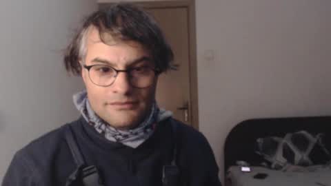 Snapshot of calvinjohnlad chatting on January 15, 2026, 7:28 pm Calvinjohnlad online show from January 15, 2026, 7:28 pm