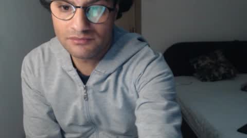 Snapshot of calvinjohnlad chatting on February 10, 2026, 4:11 pm Calvinjohnlad online show from February 10, 2026, 4:11 pm