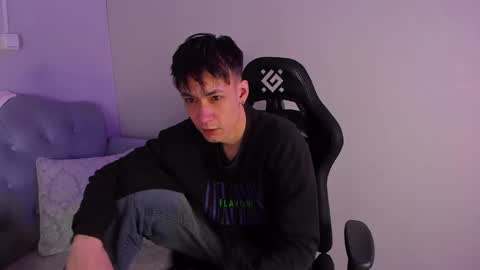 Calvin Owens online show from January 31, 2025, 3:30 am