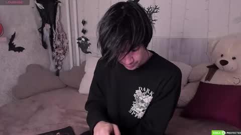 Calvin Owens online show from October 24, 2025, 3:14 am