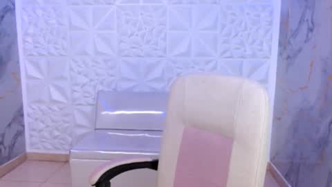 cam_xman online show from June 5, 2026, 12:55 pm