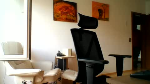 camcologne online show from July 3, 2026, 8:21 am