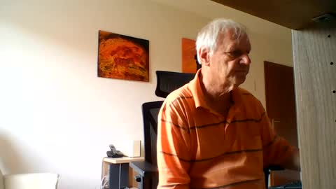 camcologne online show from July 8, 2026, 9:03 am