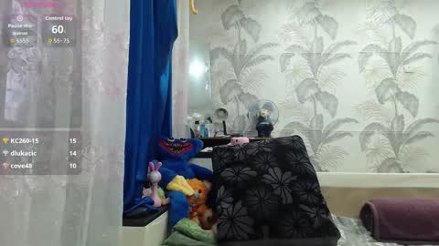 CamDiva1 online show from November 8, 2025, 11:54 am