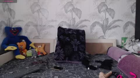 Snapshot of camdiva1 chatting on June 3, 2026, 8:39 am CamDiva1 online show from June 3, 2026, 8:39 am
