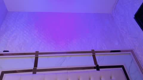 cameron_hearts online show from April 19, 2026, 6:10 pm