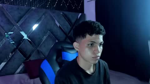 Snapshot of cameron_lux4 chatting on April 30, 2026, 3:57 am CAMERON online show from April 30, 2026, 3:57 am