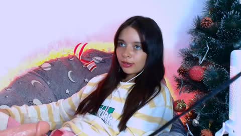 trini-1000 online show from December 10, 2024, 2:17 pm