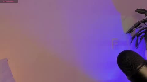 camila   online show from March 1, 2025, 2:48 am