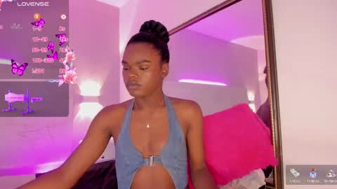 camiestrada online show from February 9, 2025, 6:58 pm