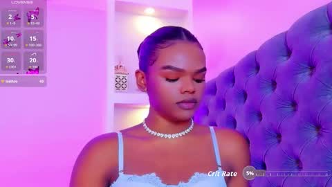 camiestrada online show from November 19, 2025, 11:21 am