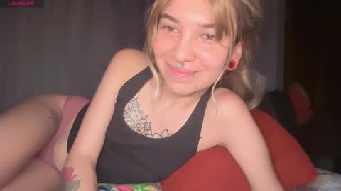 camii19y online show from February 26, 2026, 9:14 pm