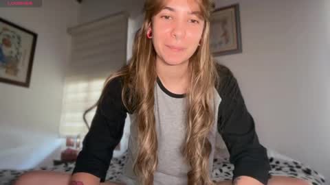 camii19y online show from April 23, 2026, 3:14 pm