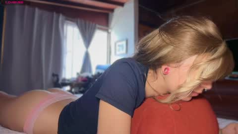 Snapshot of camii19y chatting on May 22, 2026, 4:56 pm camii19y online show from May 22, 2026, 4:56 pm