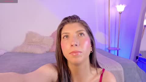 camii_sweett2 online show from April 17, 2026, 3:53 am