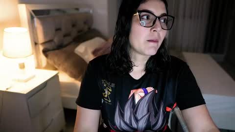 Camila buitrago online show from September 24, 2025, 11:30 pm