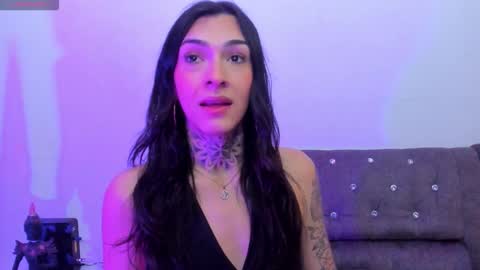  s online show from January 7, 2026, 3:31 am