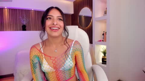 Camila online show from January 24, 2025, 10:08 pm