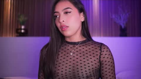 Camila online show from November 13, 2025, 4:22 am