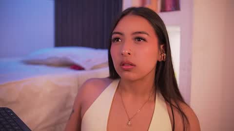 Snapshot of camila_dupont chatting on July 9, 2026, 3:32 am Camila online show from July 9, 2026, 3:32 am