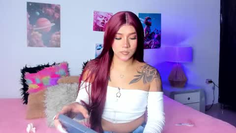 Cami vazques online show from February 25, 2026, 3:27 am