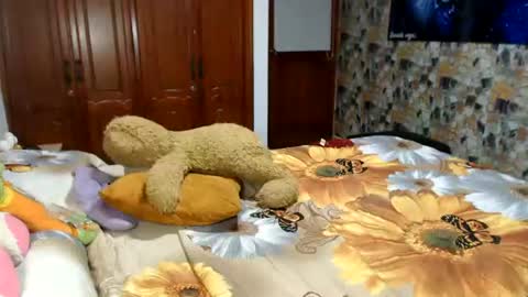 valentinaEpic way Ive been fucked 1515  online show from June 12, 2026, 3:38 am