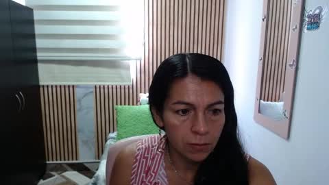 Camila Vargas online show from April 21, 2026, 4:56 pm