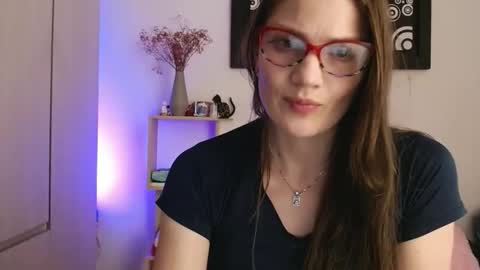 Camila ventura online show from November 28, 2025, 11:29 pm
