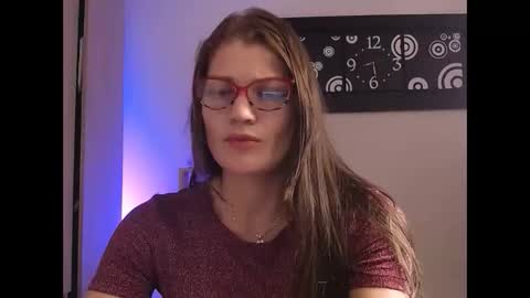 Camila ventura online show from November 30, 2025, 6:12 pm