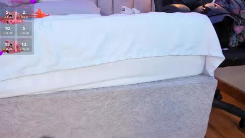 camilaa_smith_ online show from June 1, 2026, 7:26 pm