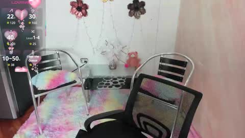 CAMILA SUAREZ online show from October 26, 2025, 6:03 pm