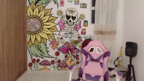 camilacarter online show from December 31, 2024, 4:49 am