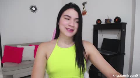 X IGcamiryan01 online show from December 22, 2024, 7:31 pm