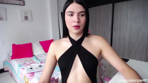 X IGcamiryan01 online show from January 25, 2025, 5:08 pm