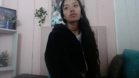 camilawilliams707rs online show from September 13, 2025, 3:28 am