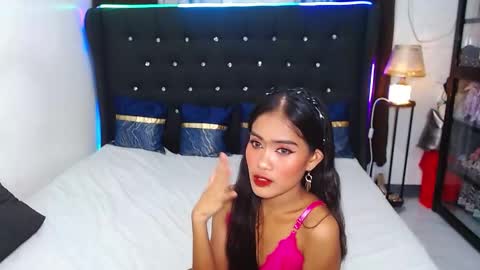 camilla_morena online show from February 26, 2025, 5:42 am