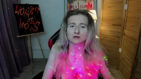 Snapshot of camilladreamer chatting on July 21, 2026, 5:15 pm camilladreamer online show from July 21, 2026, 5:15 pm