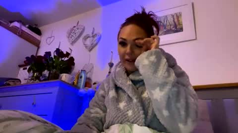 Camilla Jayne online show from February 14, 2026, 9:22 pm