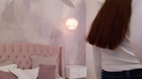 Camilla online show from March 2, 2026, 7:37 am