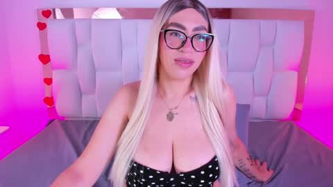 Camille online show from April 21, 2026, 12:44 pm