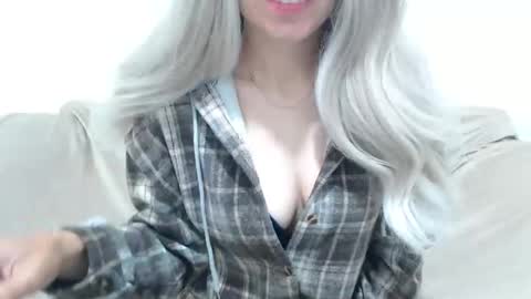 CamilleBunny online show from June 4, 2026, 2:39 am