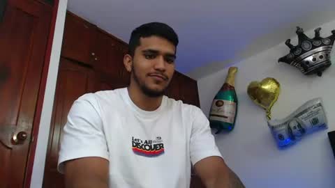 Snapshot of camilo_contre21 chatting on July 21, 2026, 7:27 pm camilo_contre21 online show from July 21, 2026, 7:27 pm